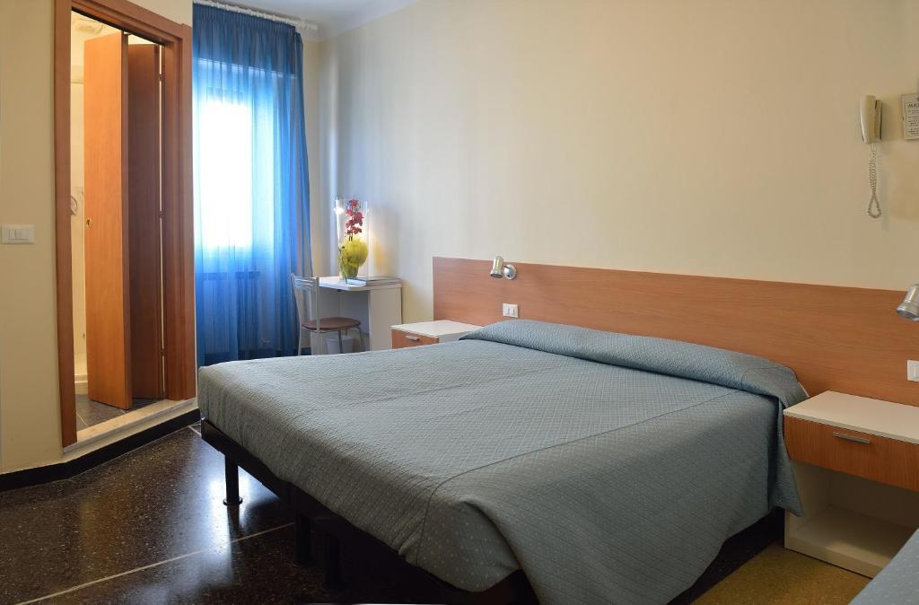Hotel Guya Varazze Habitación foto