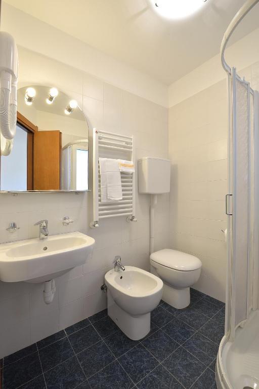 Hotel Guya Varazze Habitación foto
